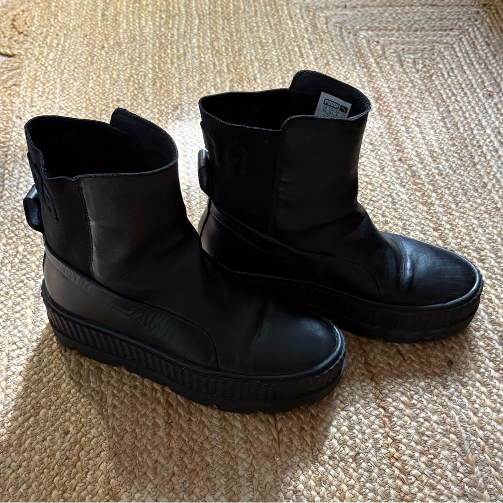 Fenty Puma Black Boots size 8